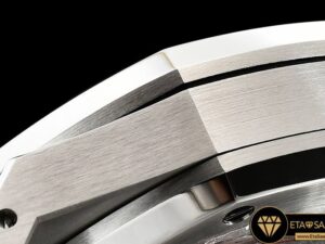AP0559 - Royal Oak Chronograph 26331ST SSSS WhtBlk OMF A7750 - 11.jpg